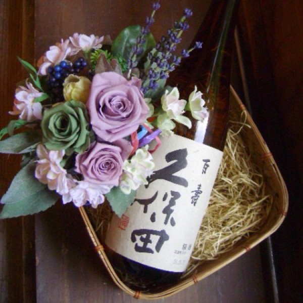 敬老の日のプレゼントにおすすめ！いいちこ　久保田　ビールと花ギフトサムネイル