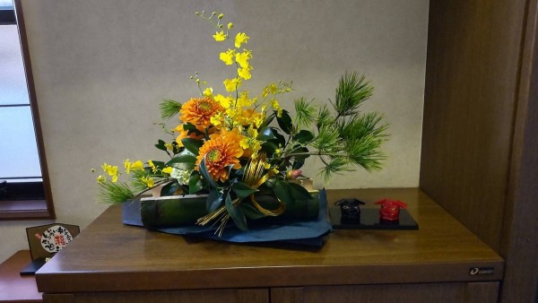 お客様へ届いたのお正月のお花のご紹介サムネイル